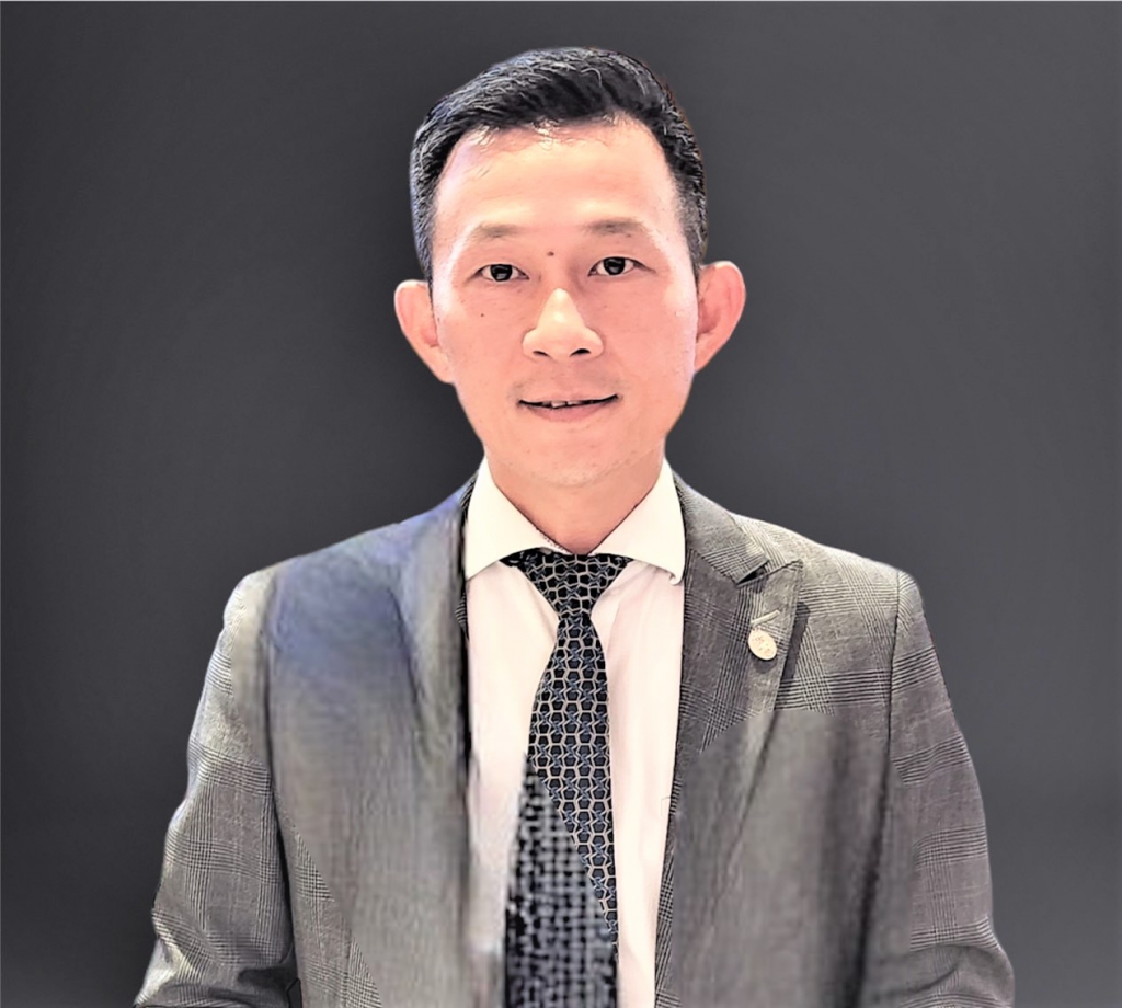 沈坤英